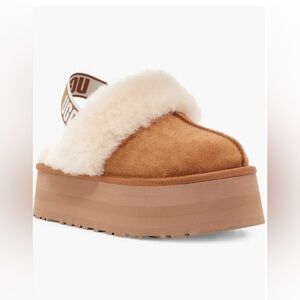 UGG Chestnut Platform Funkette Genuine Shearling Slipper (Women) 10